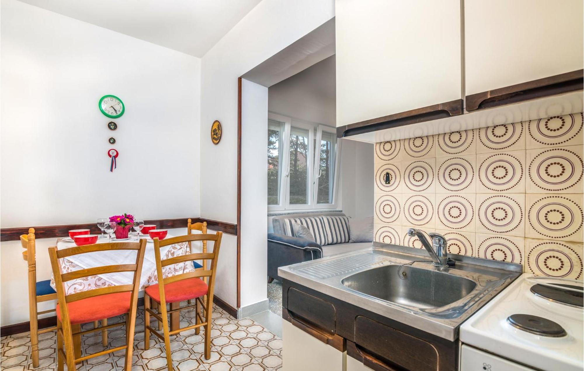 Nice Apartment In Silo With Kitchen Exterior photo