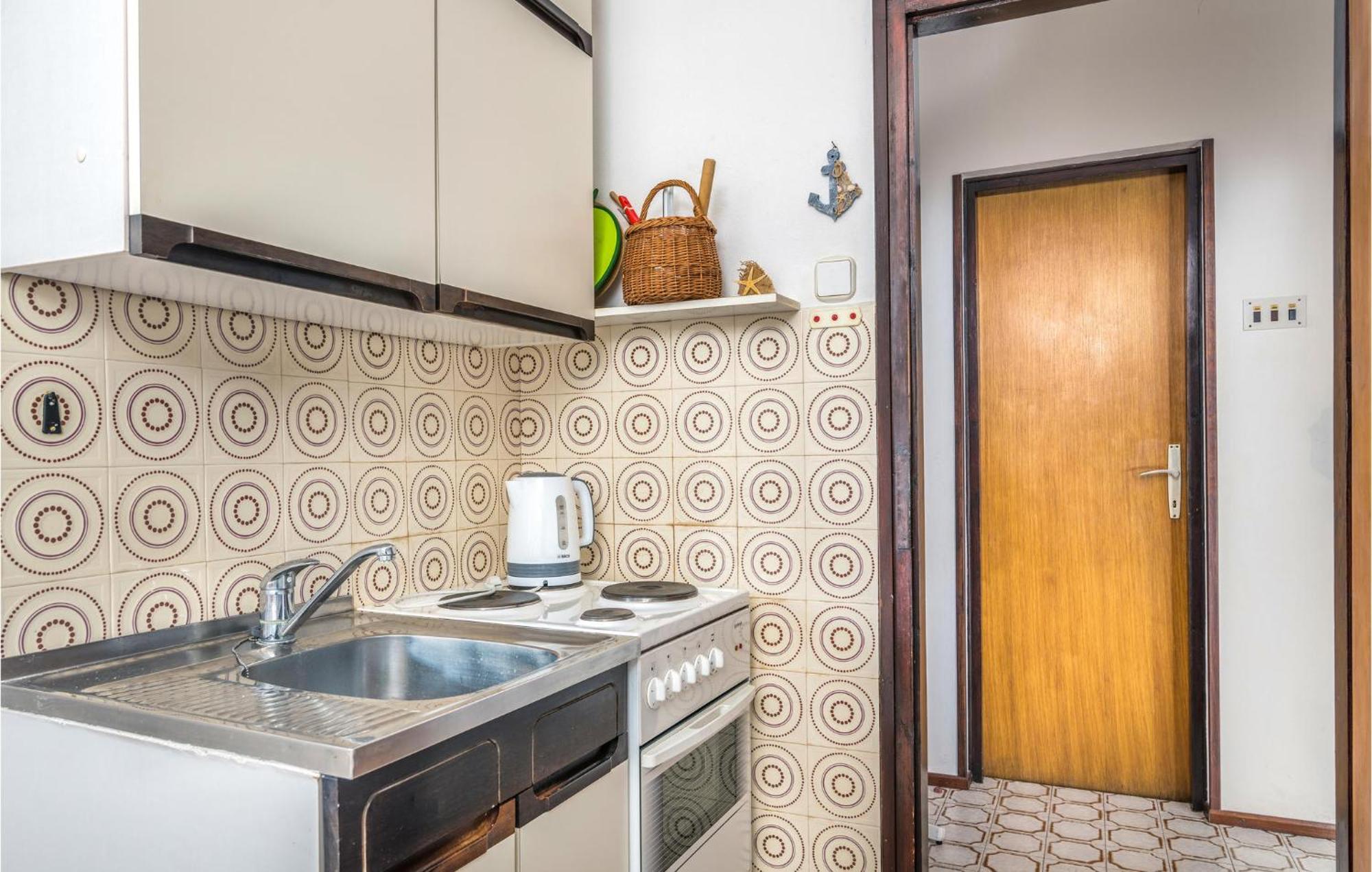 Nice Apartment In Silo With Kitchen Exterior photo